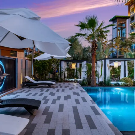 Chuxiong Purple Moon Bay Hot Spring Garden Hotel