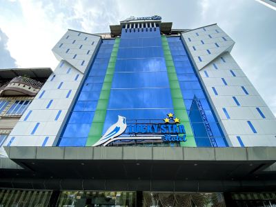 Lucky Star Hotel Near Harbour Bay Batam