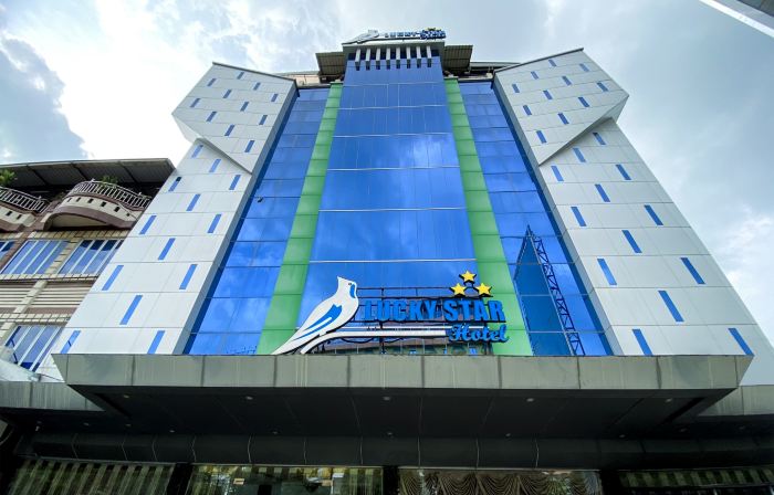 Lucky Star Hotel Near Harbour Bay Batam