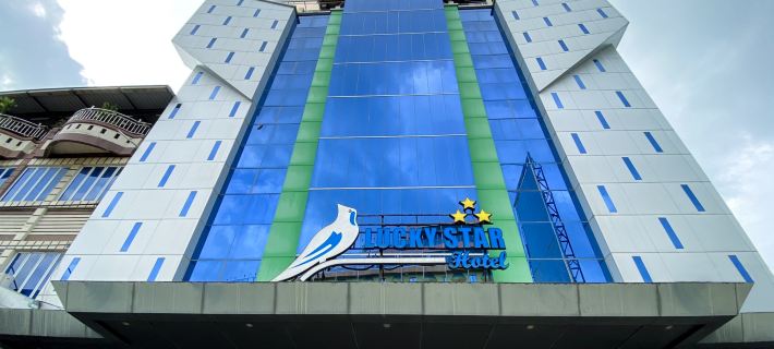 Lucky Star Hotel Near Harbour Bay Batam Hotels in Batam