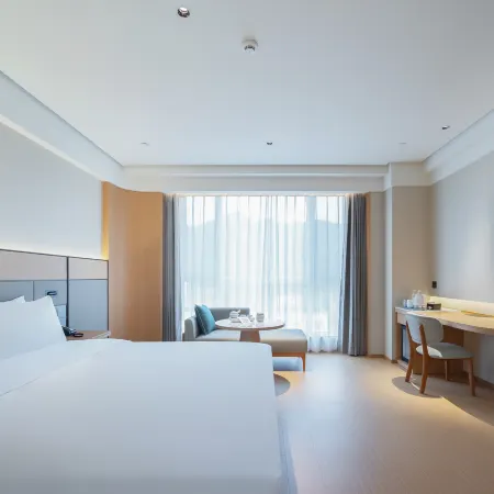 JI Hotel (Altay Hua Li Hui Jinshan North Road) Отели рядом с достопримечательностью «Скидный лагерь в Алтае, Синьцзян»