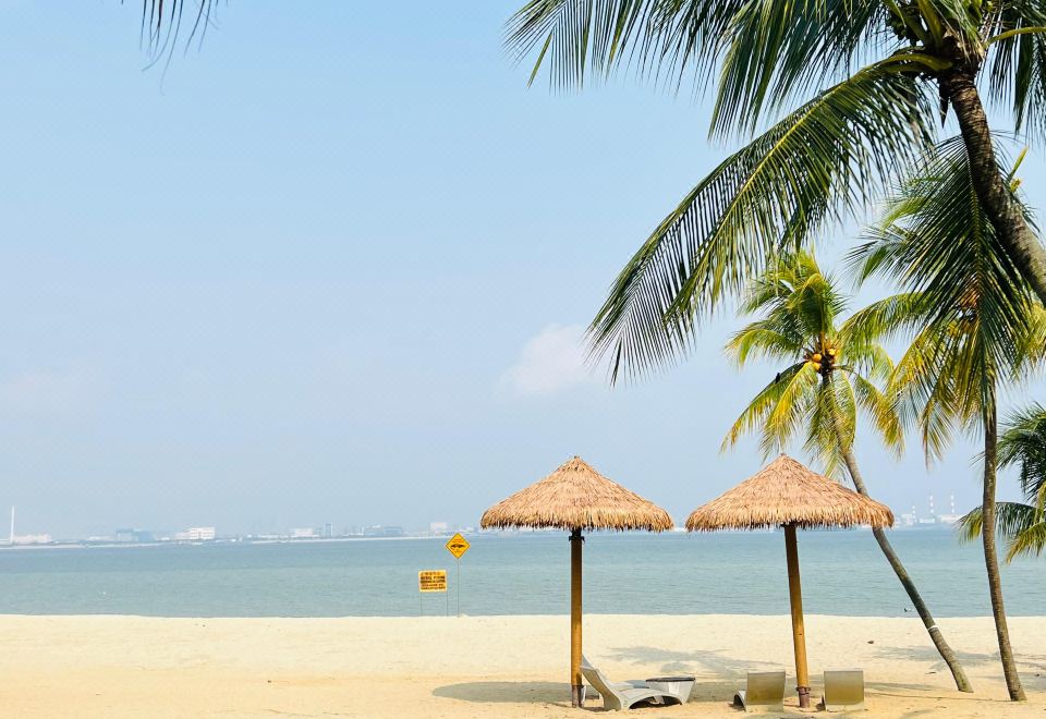 5. Seaview ..