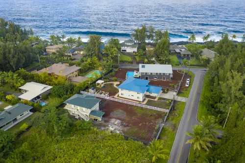 Ocean Breeze Inn Hotels in Hawaiian Paradise Park