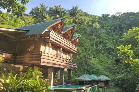 Zen Tierras Farm powered by Cocotel Отели рядом с достопримечательностью «Дингалан Кейв»