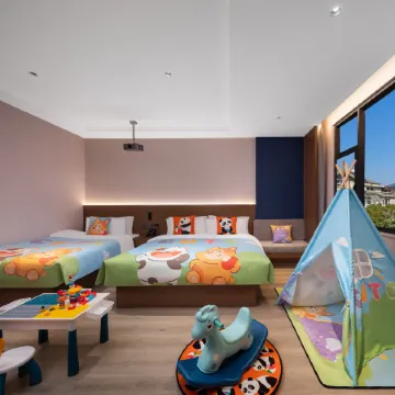 Yaduo Boya Hotel (Hengdian World Studios Ming and Qing Palace Gardens)