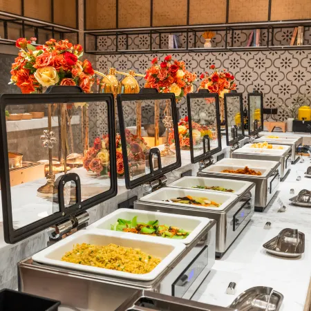 Vienna International Hotel (Leizhou Maodegong Drum City Zhanjiang)