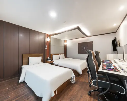 Suwon Station J Hotel Hotels near Seoho Park
