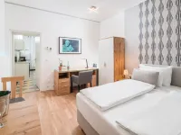 Best Western Plus Celebrity Suites 도나우 타워 주변 호텔