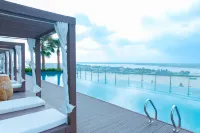 Central Plaza Hotel - My Tho - Pools