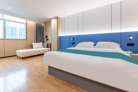 Yimi Hotel (Shenzhen South China City Shangmu Ancient Metro Station)