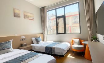 Jun Yue Hotel (Yangqiao Street)