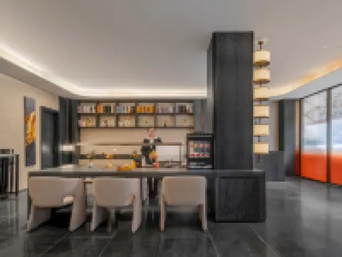 雲水際·未來酒店（雅江店） 雅江酒店