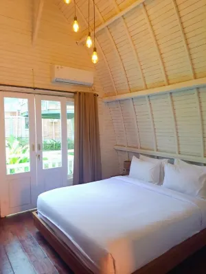 Cove Wong Village Hotels near Desa Wisata Kaba-Kaba