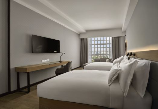 이포 메리어트 루프탑 수영장 야경