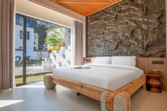 Manye Leisure House · Private Hot Spring Vacation Stay (OMG Heartbeat Paradise Store) Отели рядом с достопримечательностью «Chuiyun Tongtian River»