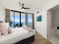 Beach on Sixth Hotels in Maroochydore