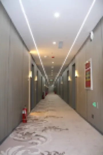 탕인 진타이 비즈니스 호텔