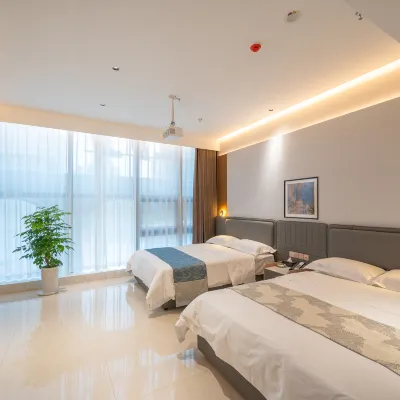 Dalian Yishanju Hotel (Dalian Zhongshan Square Donggang Commercial Area) Отели рядом с достопримечательностью «Далянь Харбор»