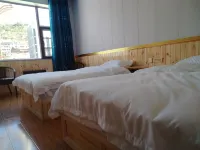 Xiyi Homestay Hotel a Têwo