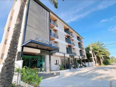 ozone hotel khanom Hotels near Wat Chan Thattharam