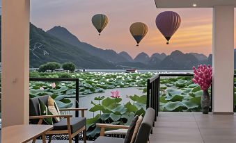 Puzhe Black Qiyu Lake View Homestay (Lover Bridge Shop)
