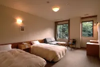 هوتل كورومي هيلز