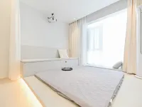 Mannan Homestay (Near Yongningmen & Nanshaomen Subway Station, Xi'an) Hotels near Nanmen Square