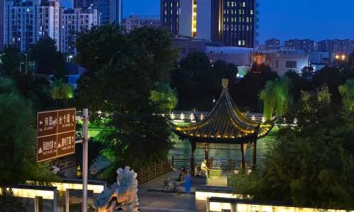 Yitel (Yangzhou Qionghua Building, Ancient Canal, Dongguan Street)