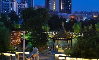 Yitel (Yangzhou Qionghua Building, Ancient Canal, Dongguan Street)