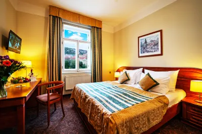 Hotel U Divadla - Czech Leading Hotels Отели в г. Прага