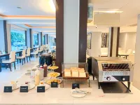 The Space Hotel Chiang Rai - breakfast