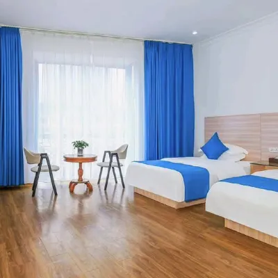 Jinhua Hotel Hotels near Baoding Pubu