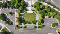 Dongcheng International Hotel - Mountain view