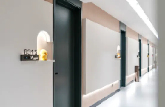 Y Hotel (Sui and Tang Luoyang City Yingtianmen)