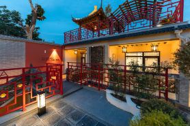 Liangyi Xunji Hotel