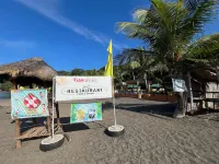 Lumiere Beachfront Resort Hotel di Bagac