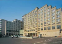 Vienna International Hotel(Xiangyang's Wanda Plaza train station)