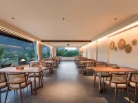 Yangshuo Huaxin Hotel Hotels near Julong Deep Pool