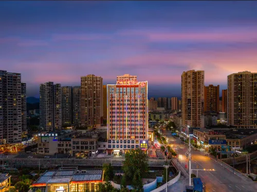 Jiulong Hotel (Suiyang Luyuan Plaza Store)