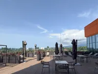 Hotel Anda - С баром