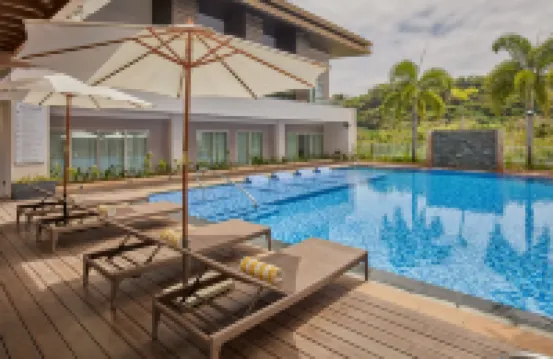 MCollection - Stay Near Private Beach in Boracay