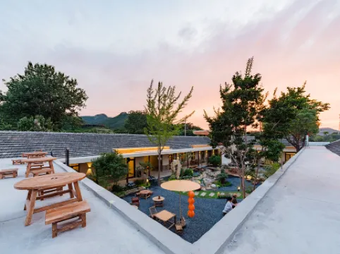 Floral Hotel·Camphor Valley Gather Retreat Hotel