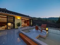 Xinghe Mountain Language Boutique Homestay