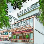 Manhattan Hotel Guilin Liangjiang Sihu Arctic Plaza Hotel in zona Yushan Park