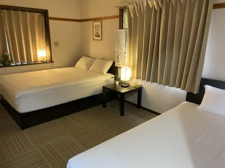 Relax Inn Отели рядом со станцией JR Sodegaura station