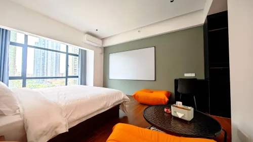 Wanyi Audiovisual Hotel