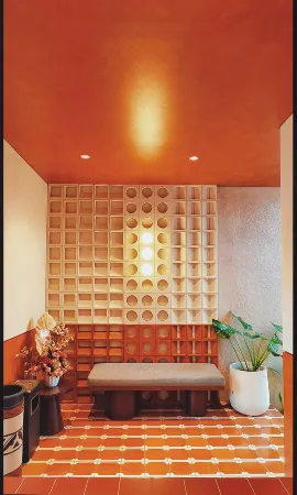 Allure Villa Yogyakarta Отели в г. Tegalrejo