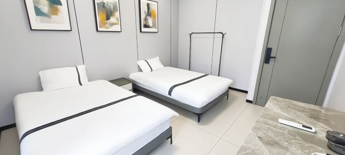 Future Space Homestay (Chengtou Town Yaqi Yuanhong Commercial City Branch) Fuqing otelleri