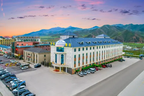 Bayinbrook Muxin Hotel Hotel di Hejing