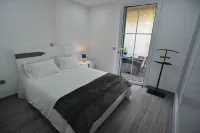 Casas do Baleeiro - Whaler's Houses Hotels in Machico